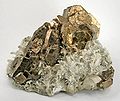 Pyrrhotite-Quartz-kw-tcq03c.jpg
