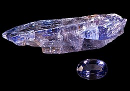 Zoïsite (Tanzanite).jpg