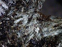 Grunerite-648168.jpg