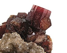 Manganpyrosmalite-t06-196b.jpg